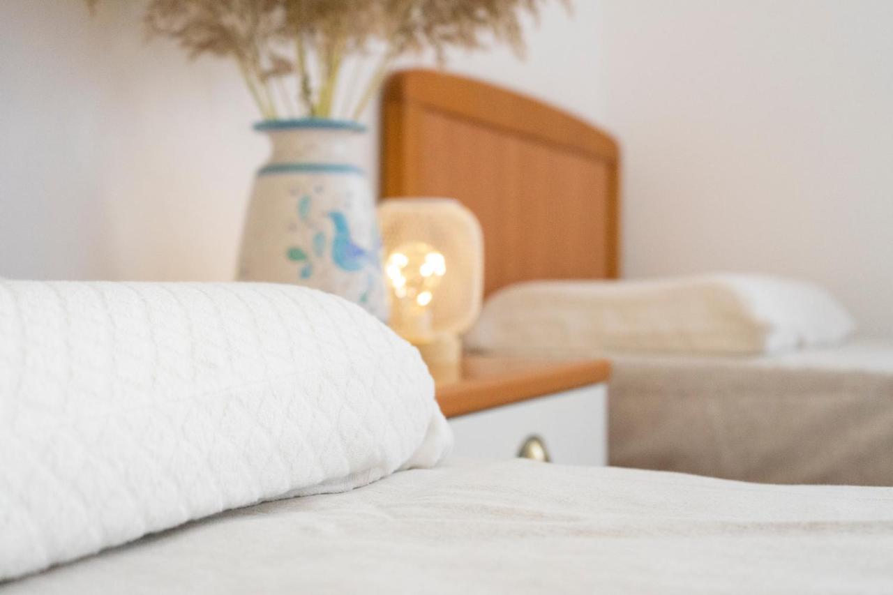 Sun Light Apartment Tortolì Екстериор снимка
