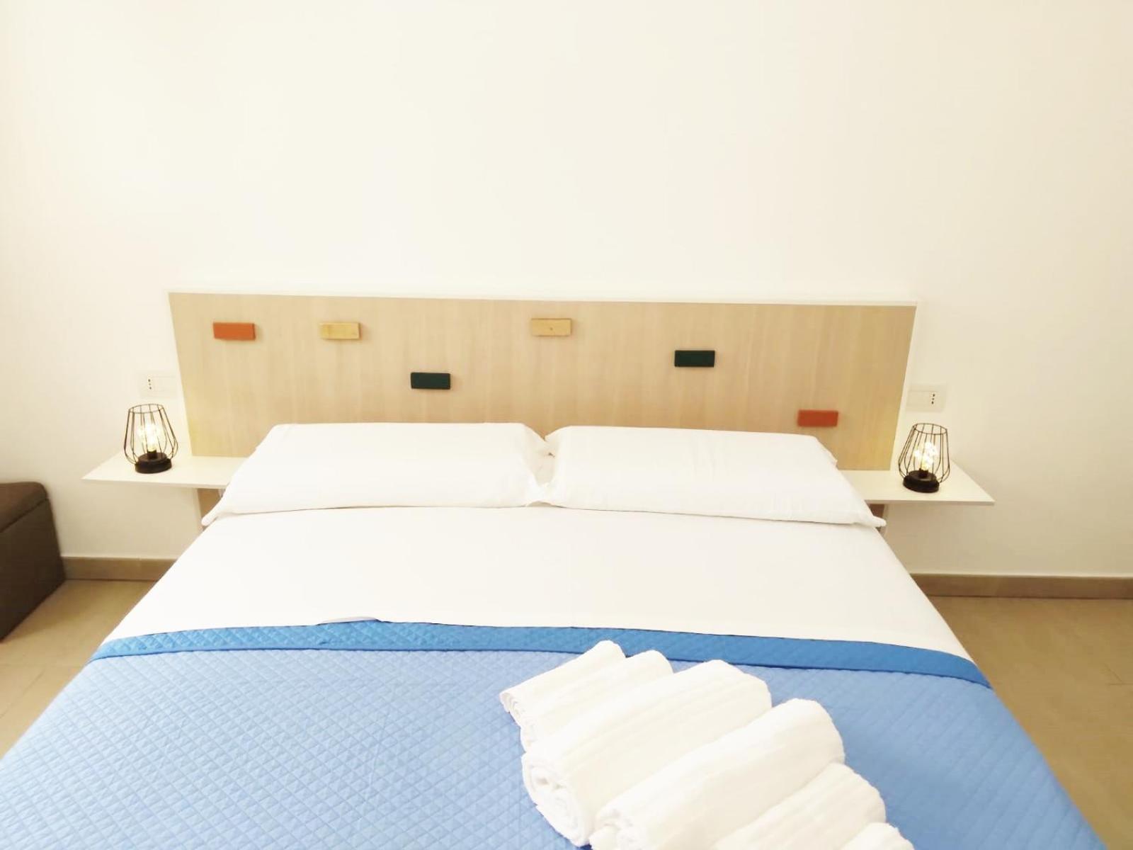 Sun Light Apartment Tortolì Екстериор снимка